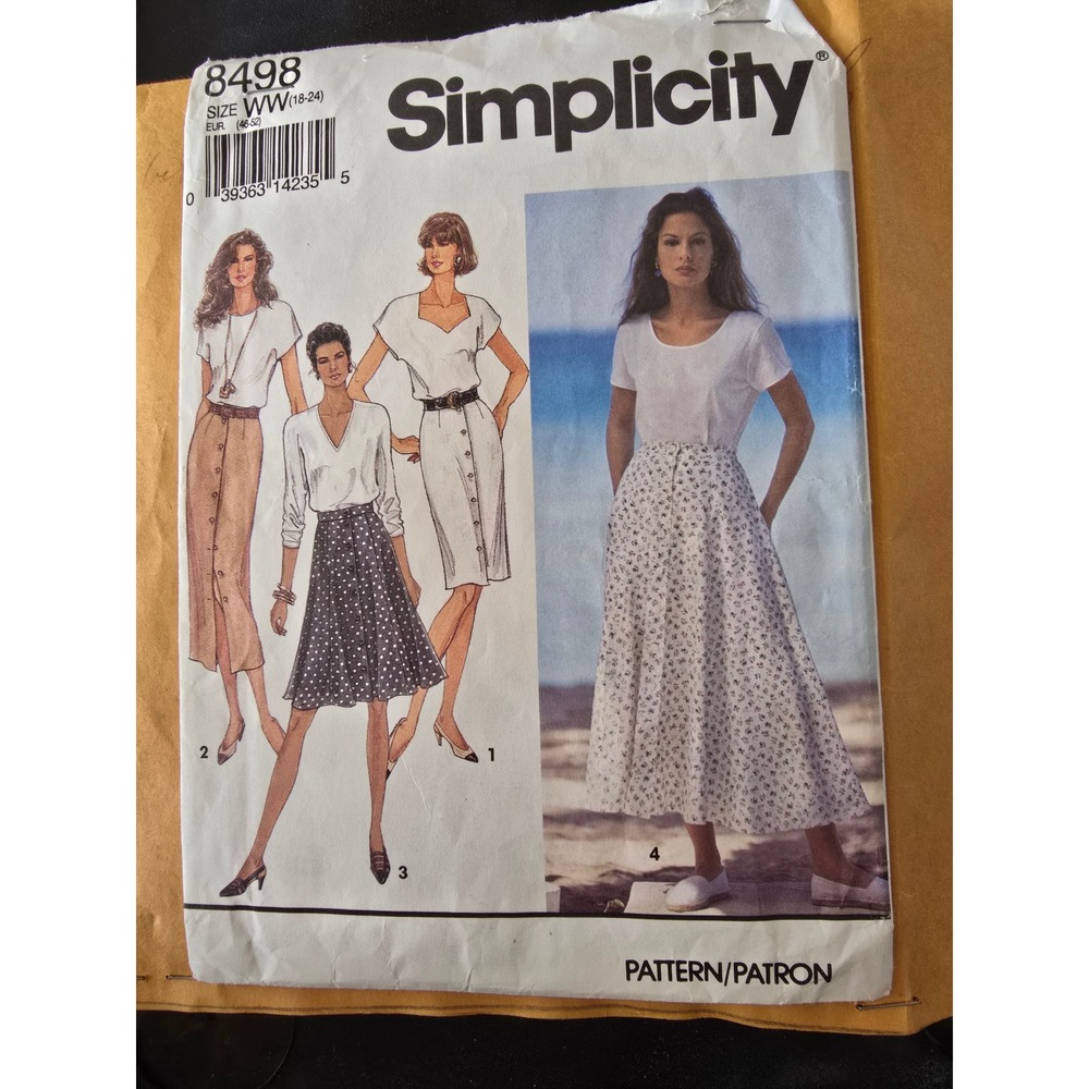 Simplicity 8498 Misses Skirt Sewing Pattern Size WW 18-24 Button Front Slim Flar